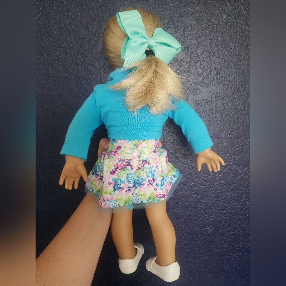 American Girl Doll Excellent Condition - Picture 2 of 2